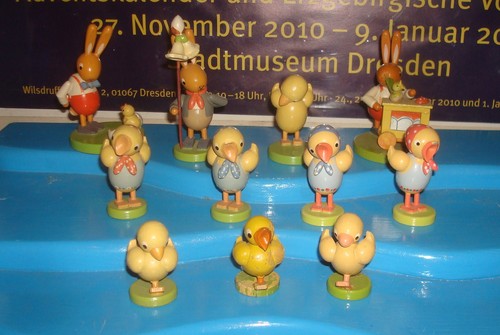Alte osterhasen gruppe - osterhasen,